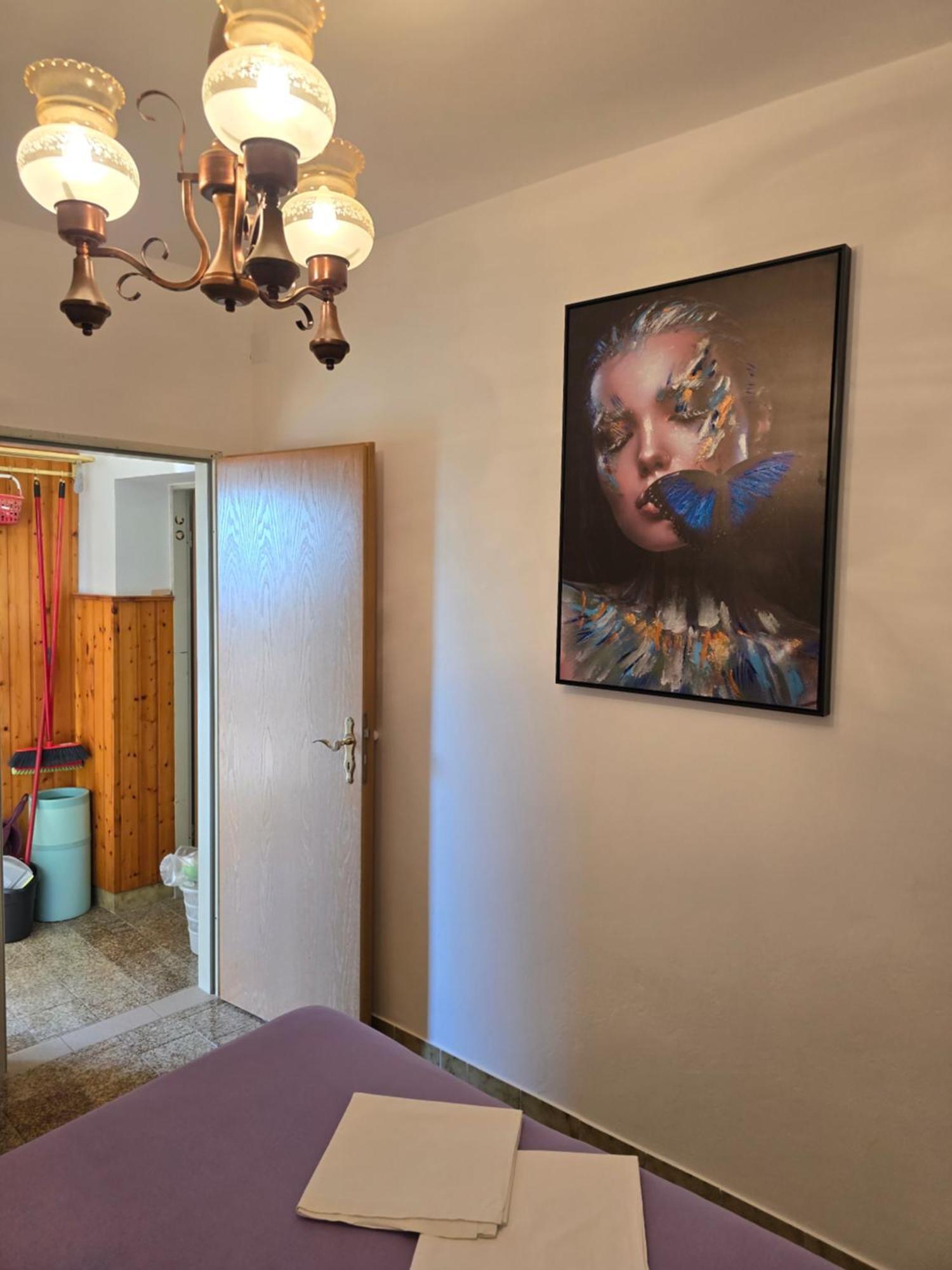 Apartments Mladenka سينج الغرفة الصورة
